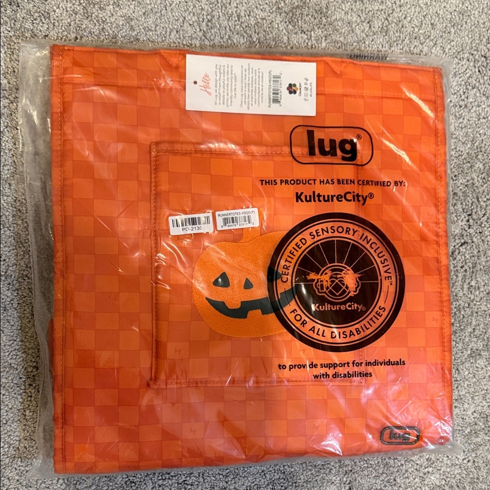 New. Lug runner Halloween 🎃 🧡🧡🧡